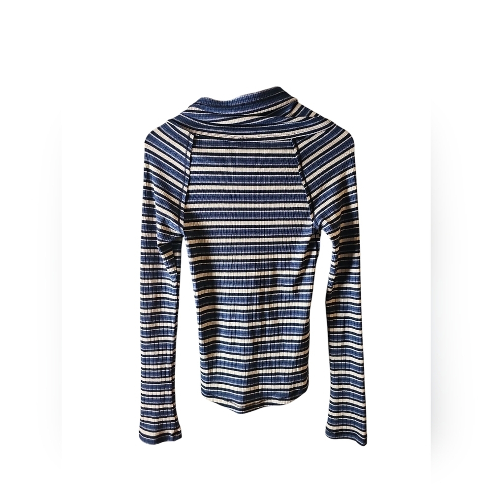 Free people Cape Cod Cowl neck striped blue cream thermal top sz large WT305 - Picture 9 of 10